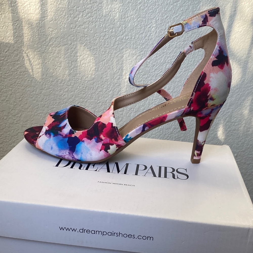 Dream Pairs Women's Floral Heels - Pink and Purple